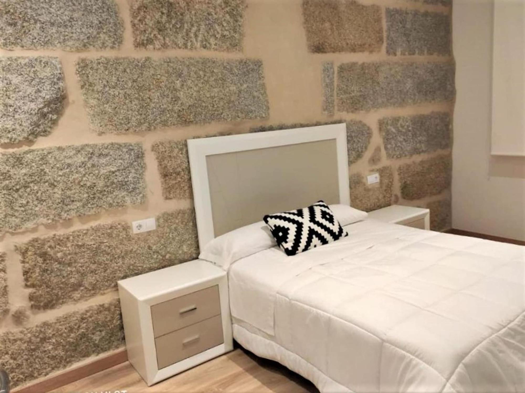 Charming Apartment In Ourense Overlooking The City Eksteriør bilde