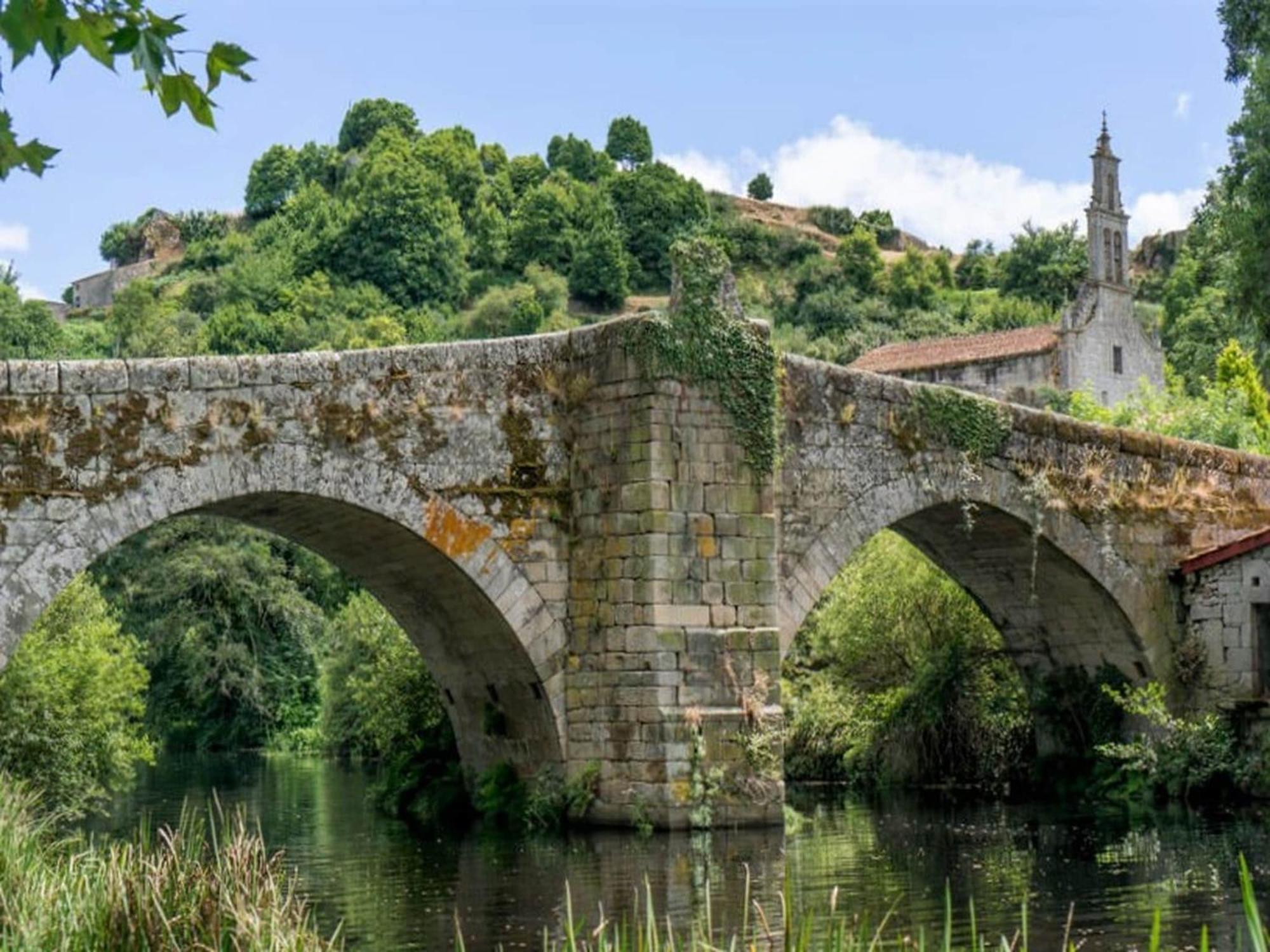 Charming Apartment In Ourense Overlooking The City Eksteriør bilde